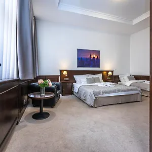 Apartrezidence Opletalova Hotel apartamentowy